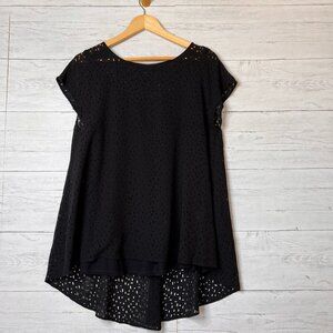 Eileen Fisher Top Womens Size S/P Black 100% Silk Laser Cut Cap Sleeves Natural